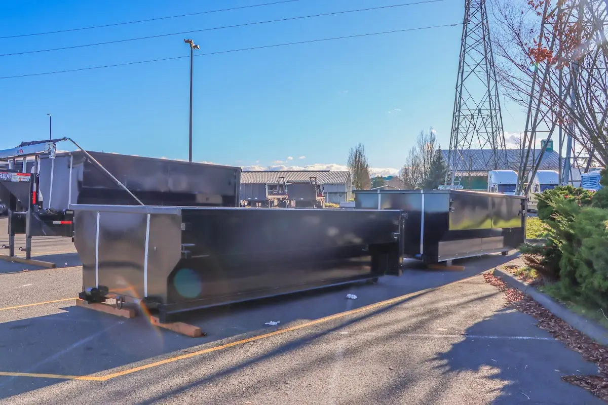 Professional dumpster rental and junk removal service in East Windsor